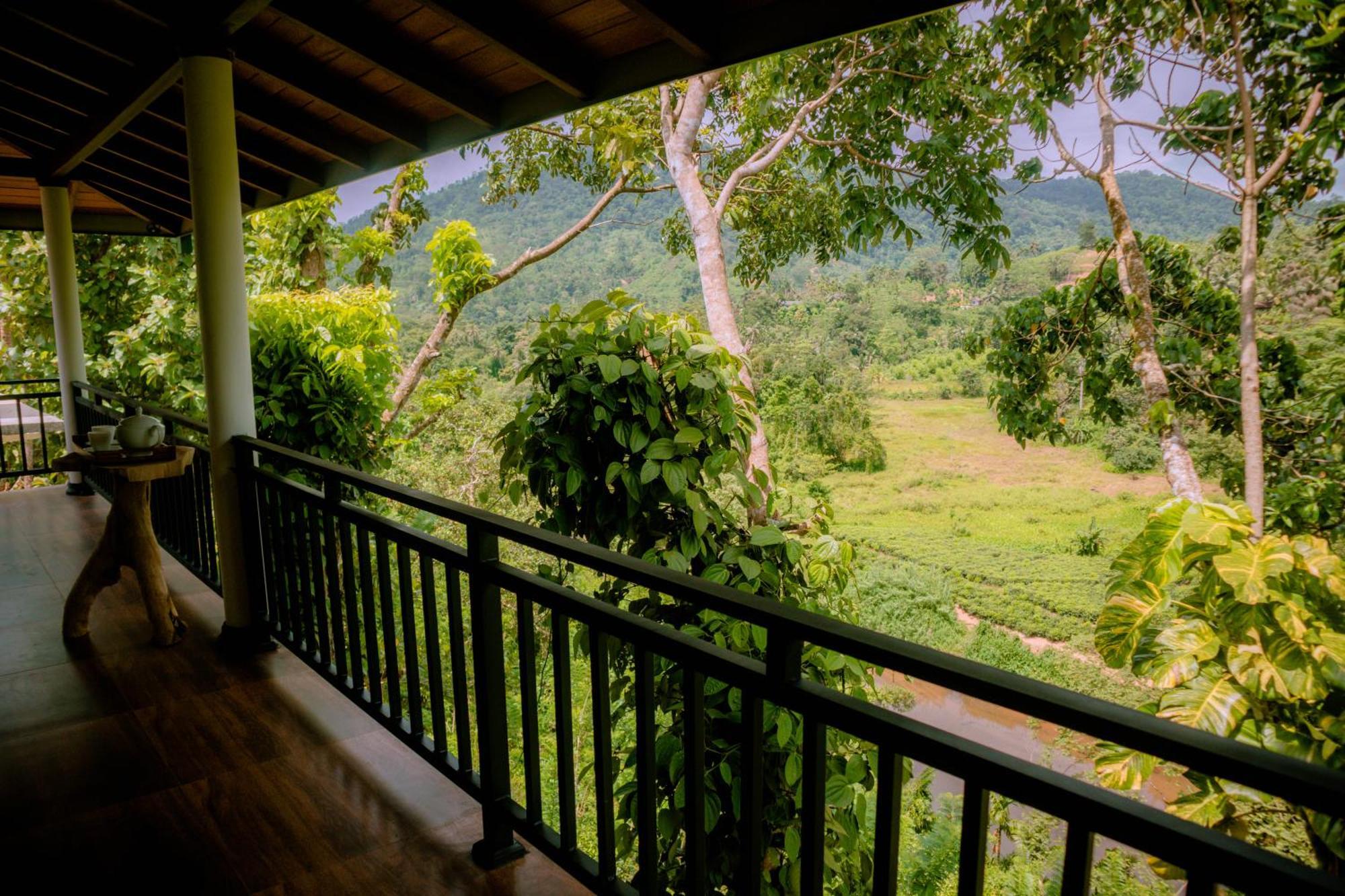 Evergreen Villa - Sinharaja Deniyaya Luaran gambar
