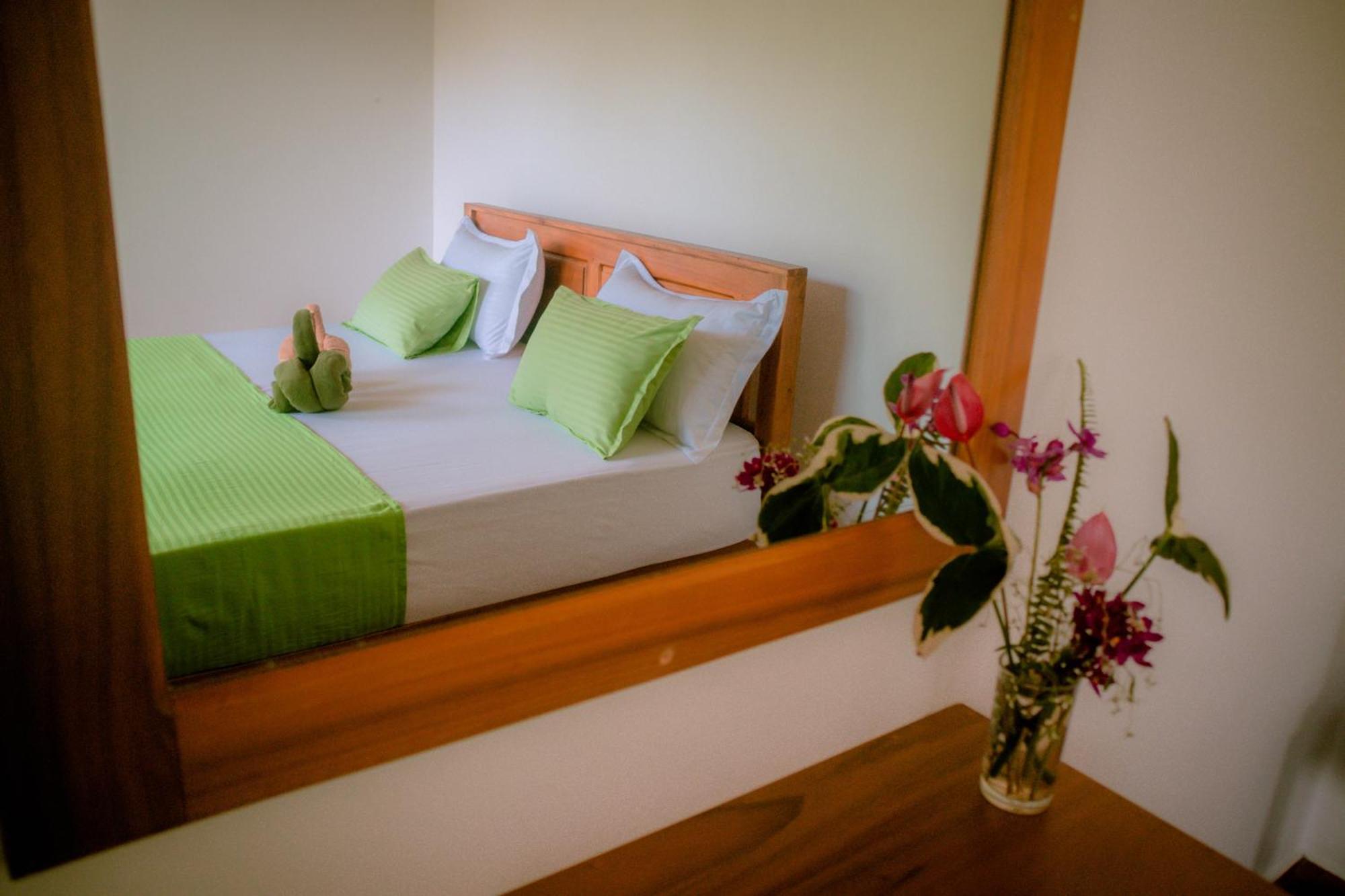 Evergreen Villa - Sinharaja Deniyaya Luaran gambar