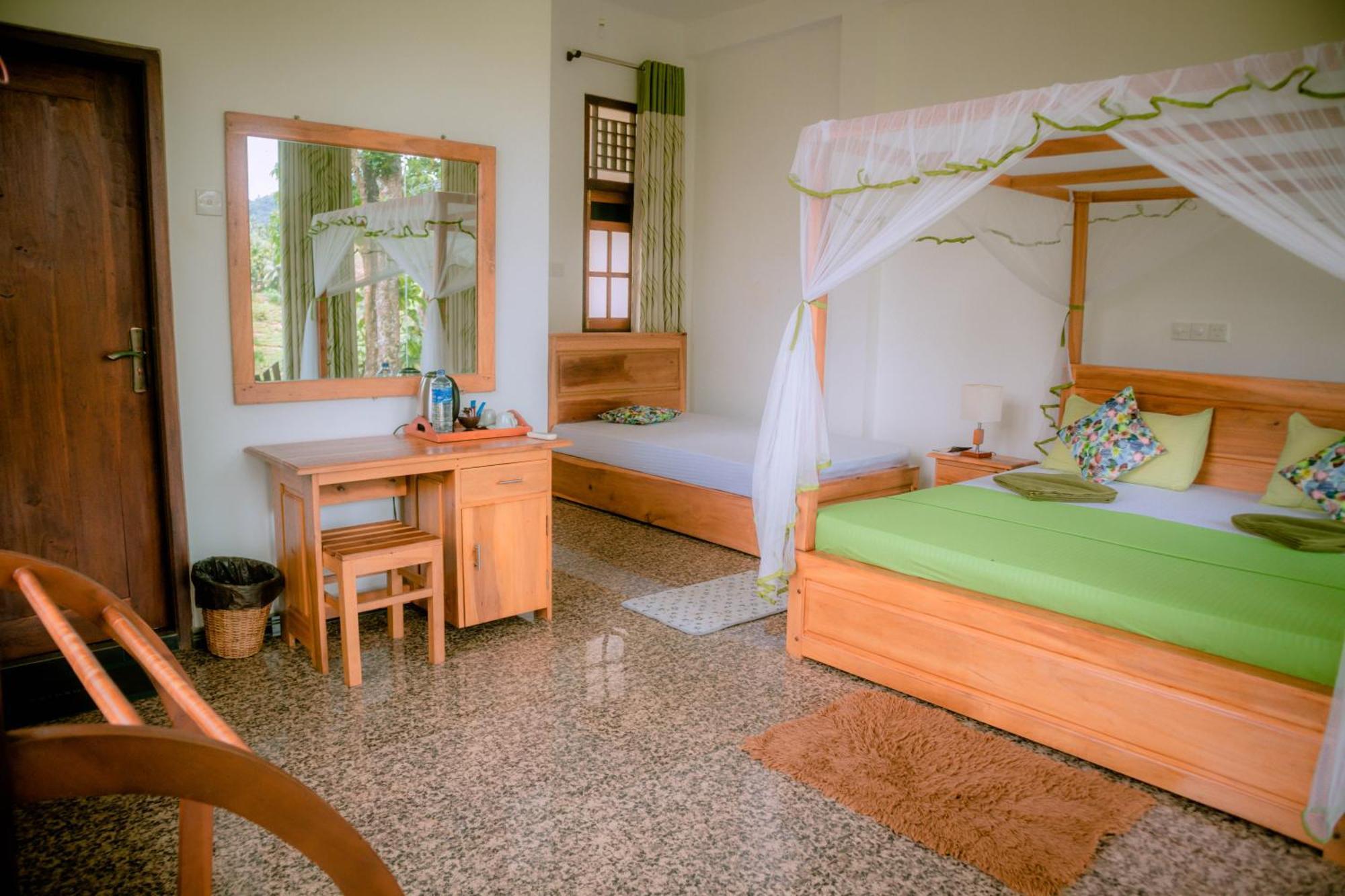 Evergreen Villa - Sinharaja Deniyaya Luaran gambar