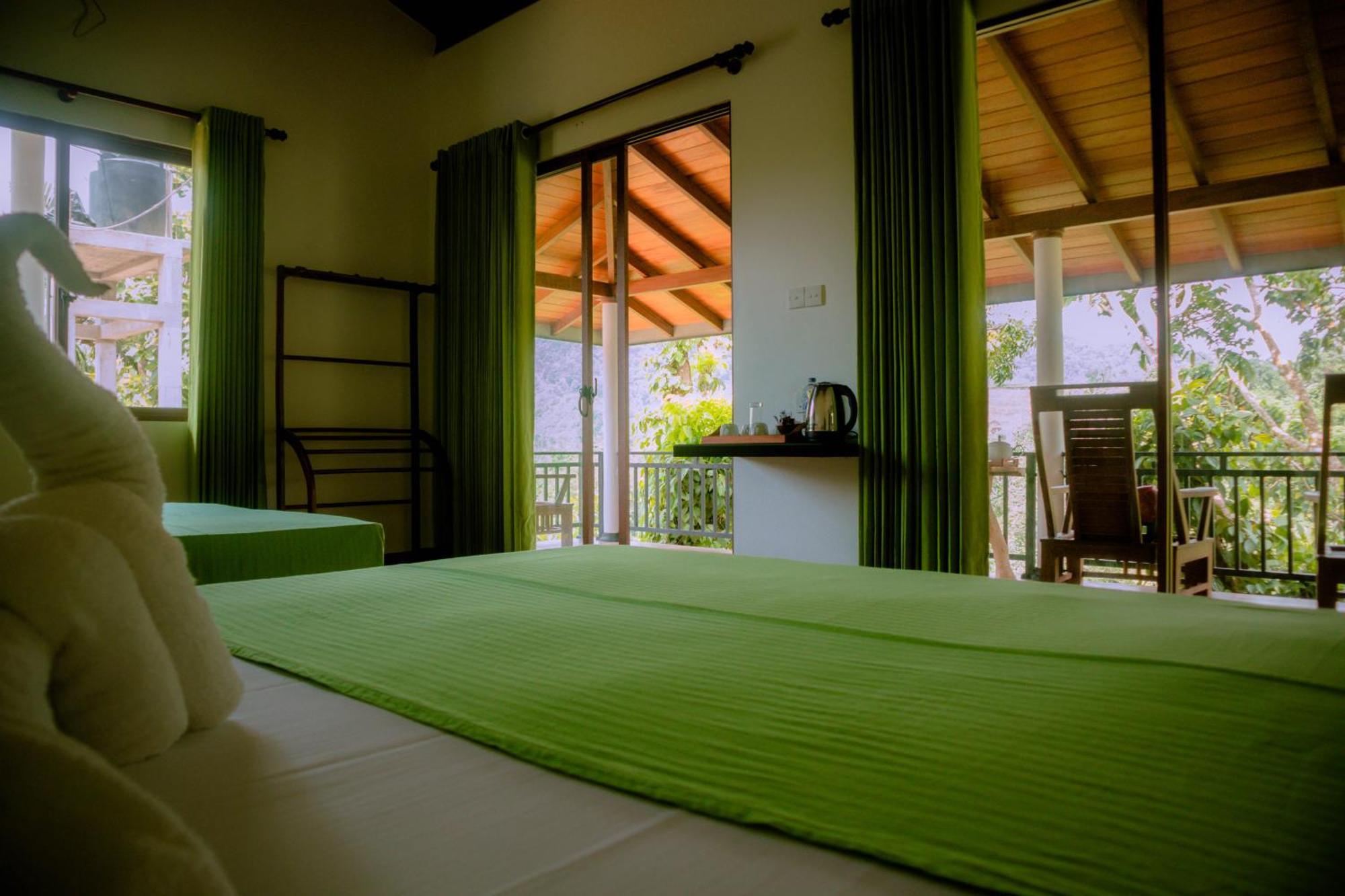 Evergreen Villa - Sinharaja Deniyaya Luaran gambar