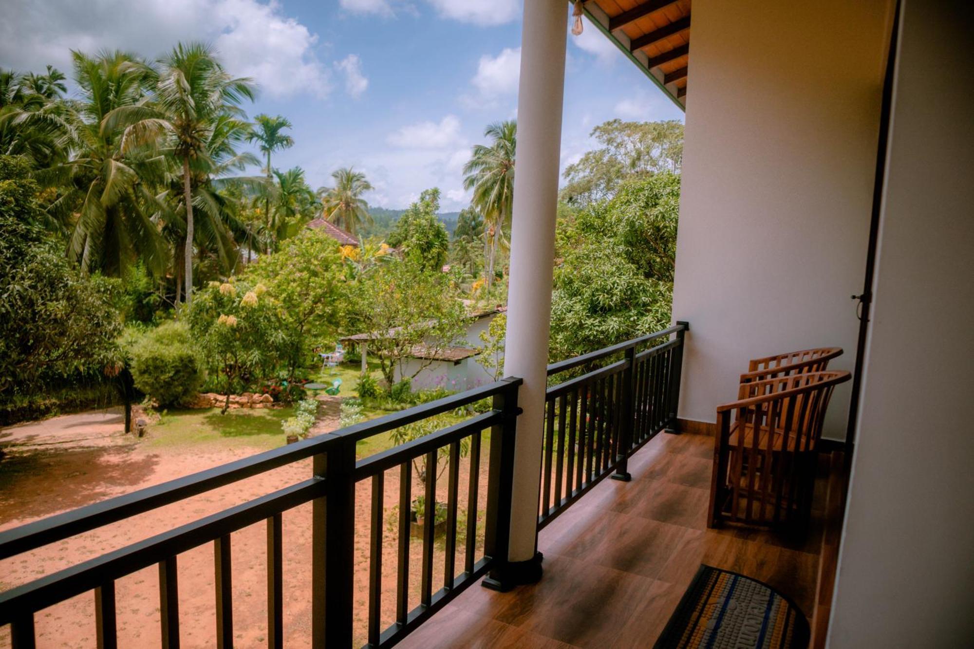 Evergreen Villa - Sinharaja Deniyaya Luaran gambar